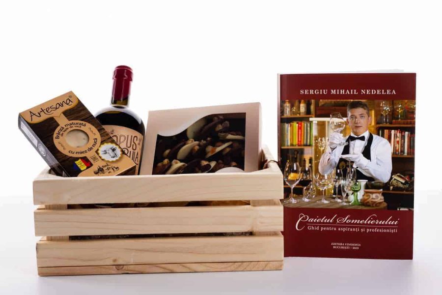 Gramofon Wine, Cheese & a touch of education (Sergiu Nedelea)