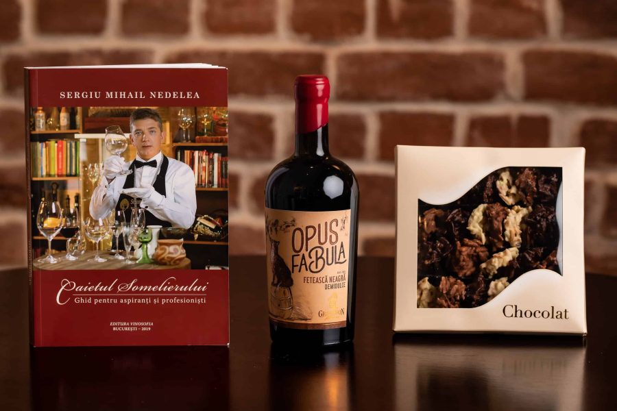 Opus Fabula, Chocolat & Sergiu Nedelea