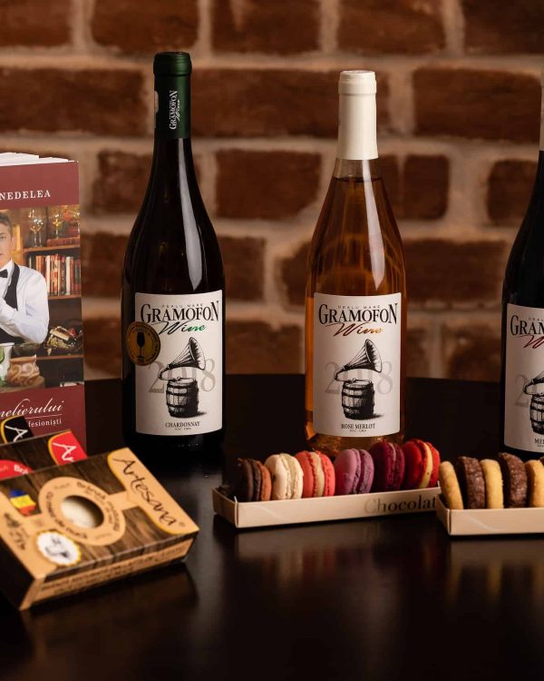 Gramofon Wine, Cheese & a touch of education (Sergiu Nedelea)
