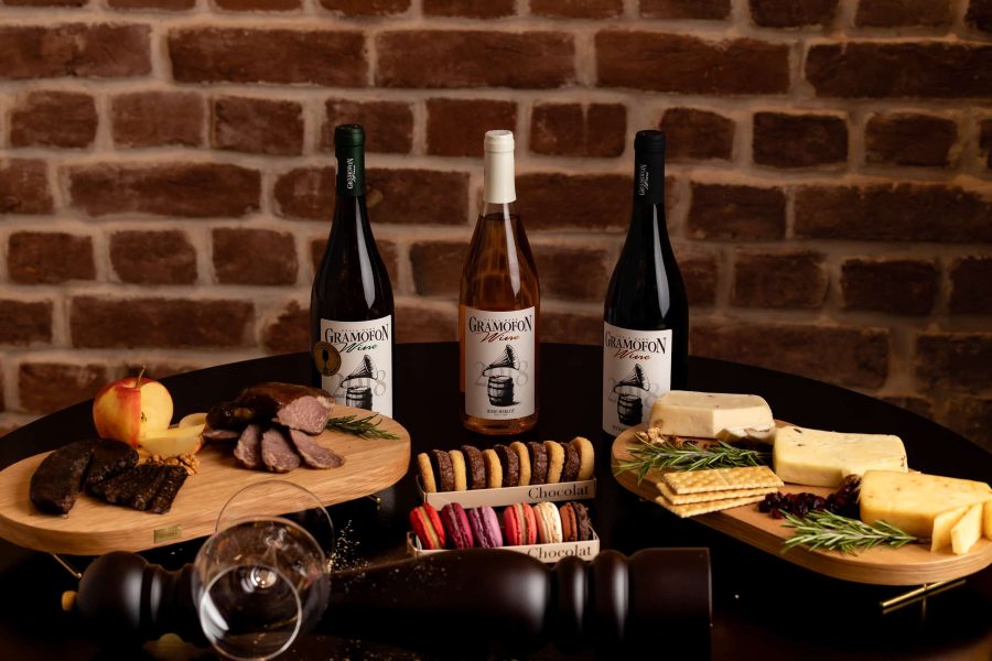 Gramofon Wine & Arome Românești
